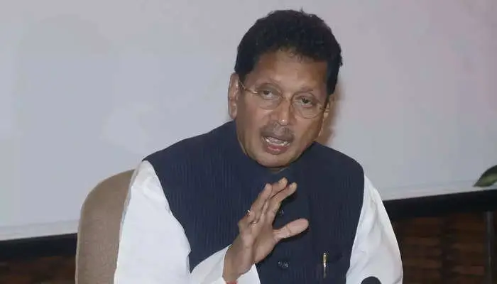 Maharashtra School Education Minister Deepak Kesarkar | Proposal submitted to Finance Department for full-time appointment of part-time librarians - School Education Minister Deepak Kesarkar