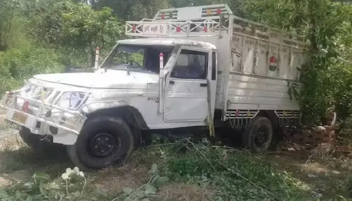Pune Accident News | accident pune traffic police 4 killed and 4 injured farmer alephata