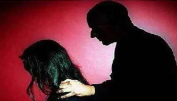 Pune Pimpri Chinchwad Crime News | Sexual assault on two minor girls, father charged under POCSO Act; Incidents in Hadapsar area