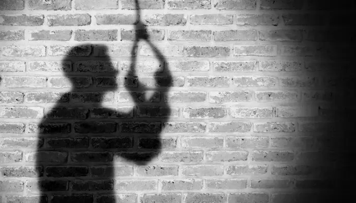 Pune Crime News | Husband committed suicide by hanging himself as his wife left home forever; A case of abetment to suicide has been registered against the four including the wife