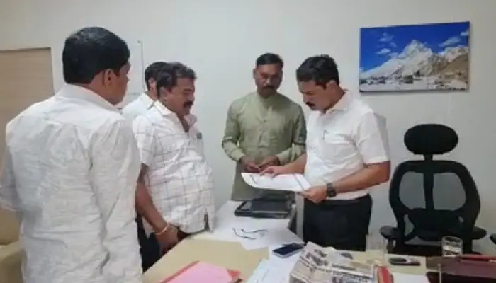 Pune News | Allegations of defrauding the municipality (Pune PMC) and residents by partners including Yuvraj Dhamale; Demand action on illegal construction, warning of agitation if no action is taken