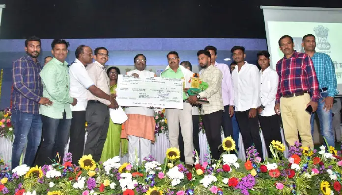 Chhatrapati Shivaji Maharaj Vanashree Award | 'Chhatrapati Shivaji Maharaj Vanshree Award' distribution ceremony concluded! Everyone's efforts are needed for tree planting and conservation - Forest Minister Sudhir Mungantiwar