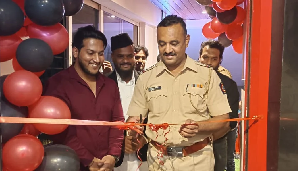 Pune Kondhwa News | Inauguration of Fitness Cage Gym in Kondhwa; Activities by Nadeem Builder and Asif Shaikh (Video)