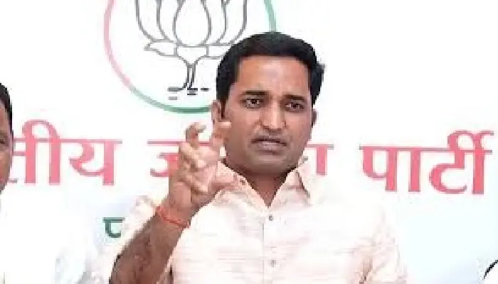 Pune BJP Jagdish Mulik On Congress Mallikarjun Kharge | BJP city president Jagdish Mulik's attack on Congress; Said - 'Gandhi family's parrot started talking'
