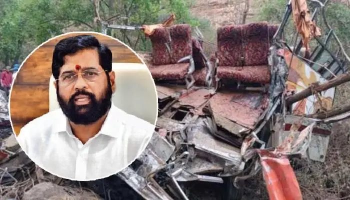 Old Mumbai Pune Highway Accident |  Private bus accident on the old Mumbai-Pune highway: 5 lakh each from the Chief Minister's Aid Fund to the kin of the deceased
