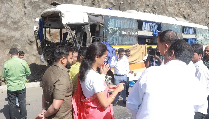 Pune – Navale Bridge Accident | MP Supriya Sule: Maharashtra State government should announce help to accident victims: after visit and inspection MP Supriya Sule's demand