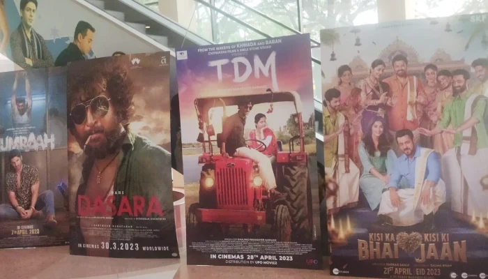 TDM Marathi Movie | Along with Bollywood, the poster of Marathi movie TDM appeared in Mumbai..!