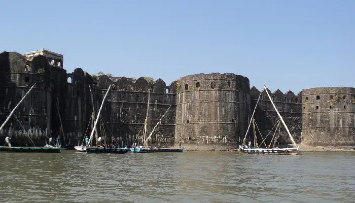 Murud Janjira | If you are planning to see the chain of Murud, do you know this decision of the administration?