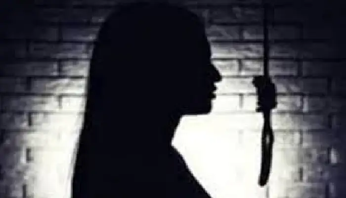 Pune Crime News | Chandannagar Police Station - Married woman committed suicide by hanging herself