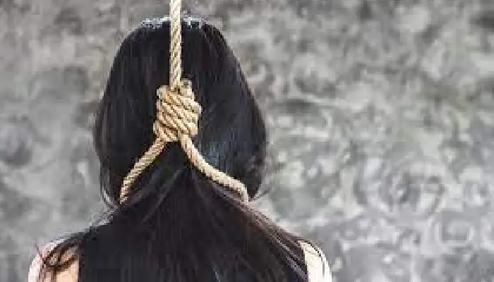 Pune Crime News | Vimannagar Police Station - A case has been registered against the boyfriend in the case of suicide of a nurse