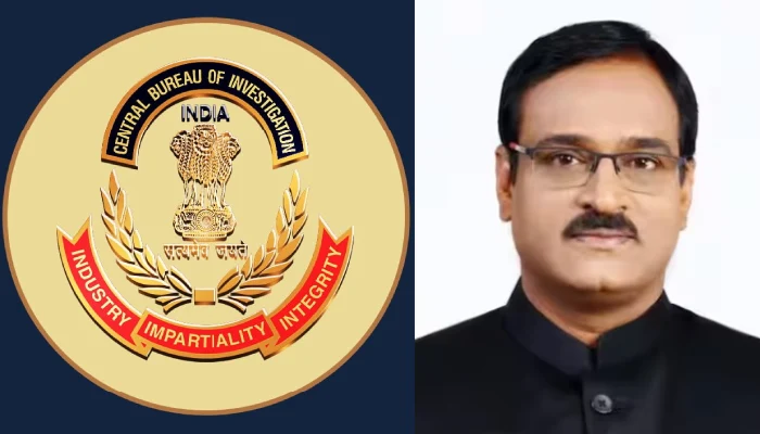 CBI Raid On IAS Dr. Anil Ramod In Pune | Pune revenue department IAS officer in CBI net; A team of 20 CBI officials entered the bungalow in Baner