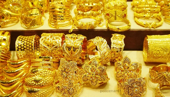Pune Gold Rate Today | Slight decline in gold prices; What is today's price in Pune? Gold-Silver Price on 10 June 2023
