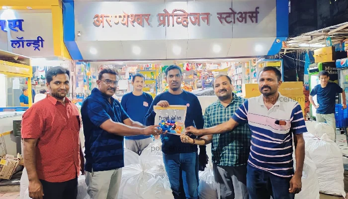 Punit Balan Group - Maharashtra Police | 5 thousand kits from Punit Balan Group for maharashtra policemen in Pandharpur Ashadhiwari ; Including essentials