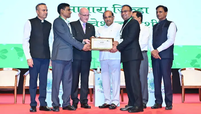 Majhi Vasundhara Abhiyan 3.0 Awards | Distribution of Majhi Vasundhara 3.0 Awards on World Environment Day; IAS Dr. Rajesh Deshmukh of Pune in the best in collector group
