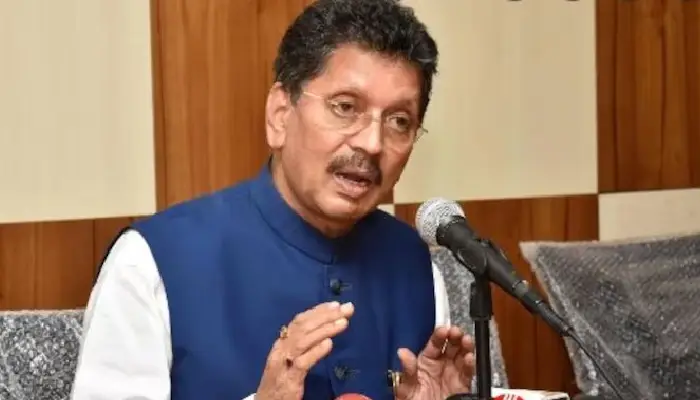 Illegal Schools In Maharashtra | Students in unauthorized schools will not be allowed to suffer educational losses - Minister Deepak Kesarkar