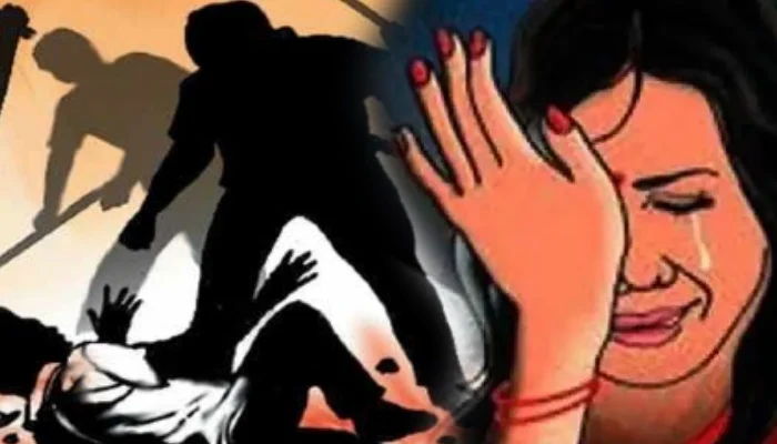 Pune Katraj Crime | Pune: Mother beaten up- teasing young girl, FIR against three