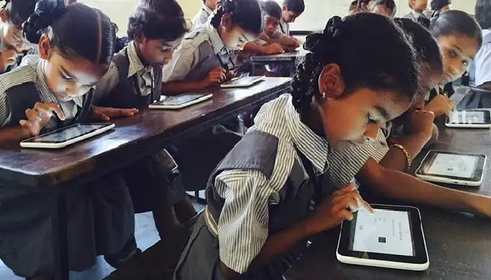 Pune PMC School | E-learning in municipal schools closed due to lack of internet service! E-learning will resume after Reliance Jio service is available