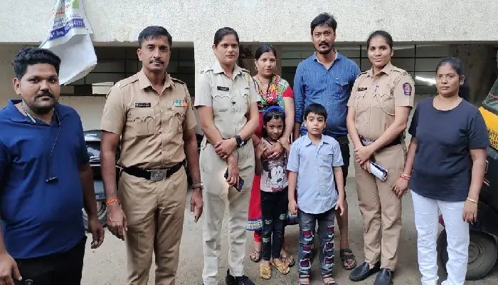 Pune Warje Police News | The boy who left school without informing was handed over to his father due to police vigilance