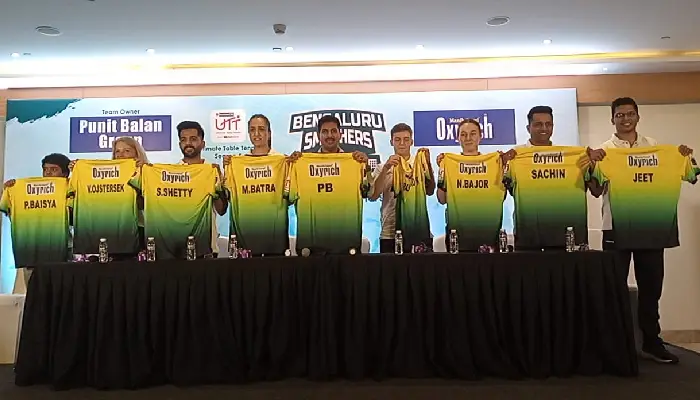 Bengaluru Smashers | Indian Oil UTT Season 4 Debut Team Bangalore Smashers Jersey Unveiled in Presence of Legends