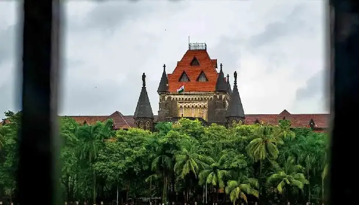 Bombay High Court | Fursungi and uruli Devachi Municipal Council's decision on fate postponed