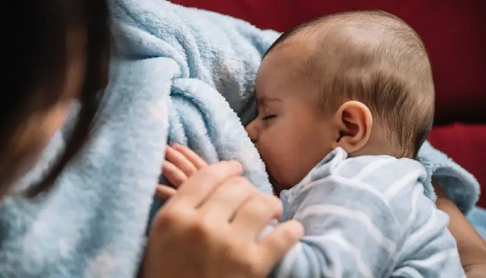 Breastfeeding | sana-khan-revealed-her-breastfeeding-experience-and-15-kg-weight-lose-journey-share-feeling-on-world-breastfeeding-week
