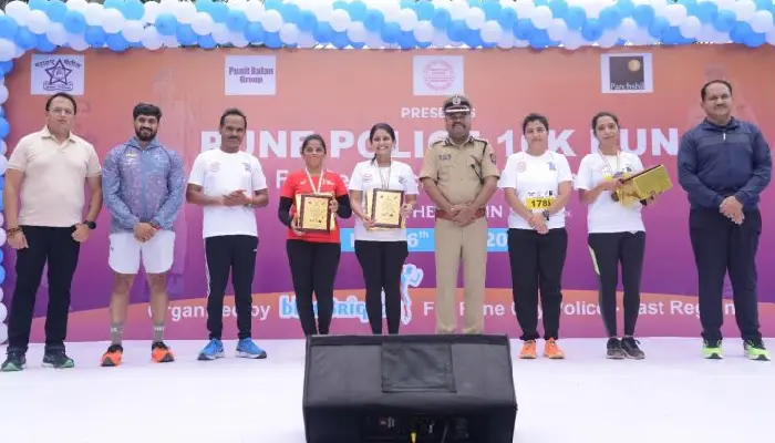 Marathon | 750 Punekars ran with Pune Police in 'The Addiction and Women's Safety' marathon