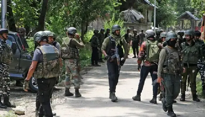 Encounter In Kulgam | encounter with terrorist in jammu kashmir kulgam 3 jawan killed