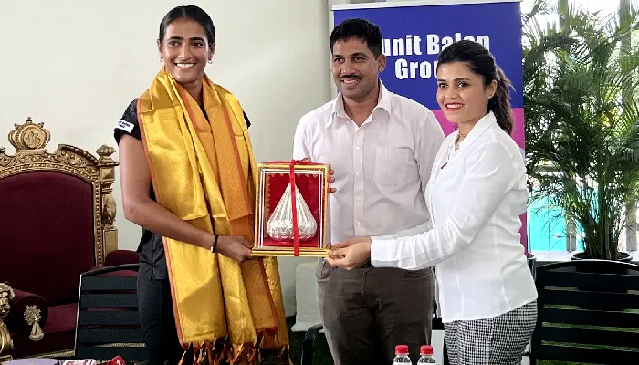 Punit Balan Group Felicitates Rituja Bhosle