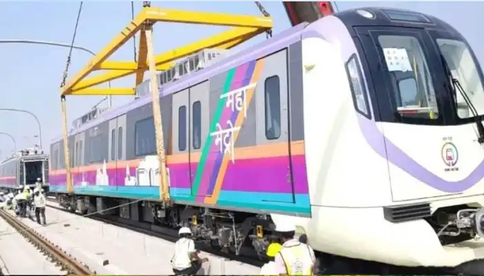 Pune Metro | Confusion broke out among the passengers of Pune Metro, automatic brakes were suddenly applied