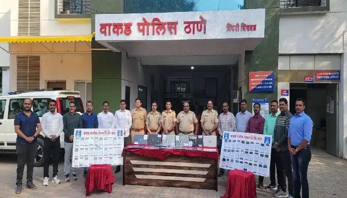 Pune Pimpri Chinchwad Crime News | Gang in Tamil Nadu stealing laptops and mobiles through open doors arrested by Wakad police, 15 laptops and 60 mobiles seized