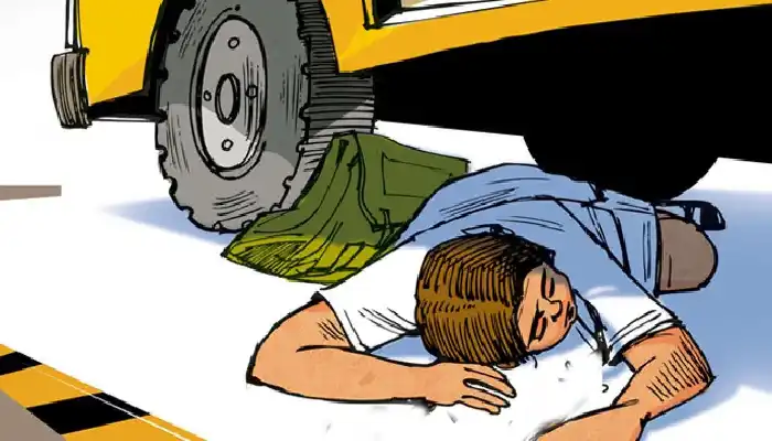 Pune Pimpri Chinchwad Crime News | Desperate to ask woman to start bus, school bus driver dies after wheel slips off body