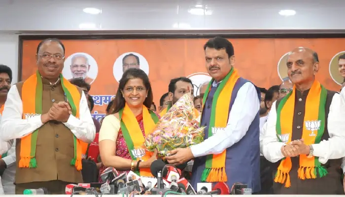 Dr Archana Patil Joins BJP | Daughter In Law of former Union Home Minister and senior leader of Congress Shivraj Patil Chakurkar Archana Patil will give more strength to BJP in Marathwada; Deputy Chief Minister Devendra Fadnavis believes